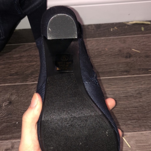 🌟2 for 35$🌟 Jean Style open toe heels - Picture 3 of 5